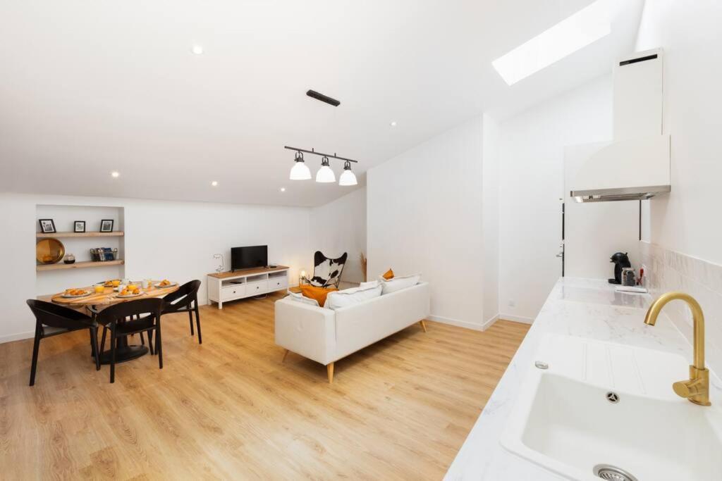 Le Loft Cache Apartment การ์กาซอน ภายนอก รูปภาพ